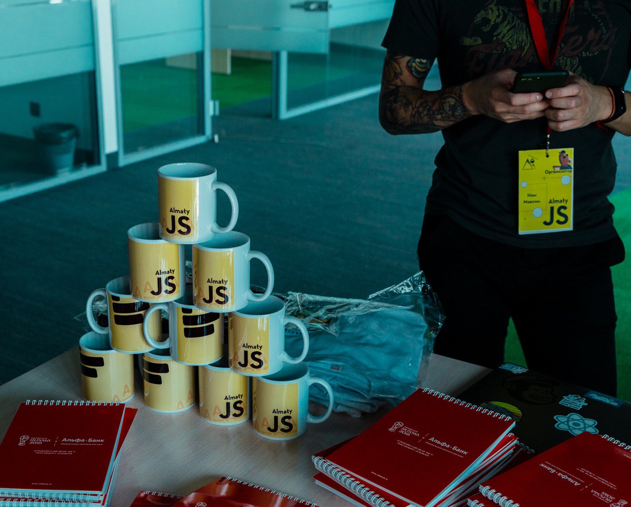 Фото с митапа AlmatyJS #1